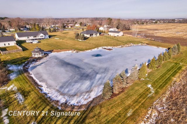 4050 Hackett Rd. Road, Saginaw, MI 48603