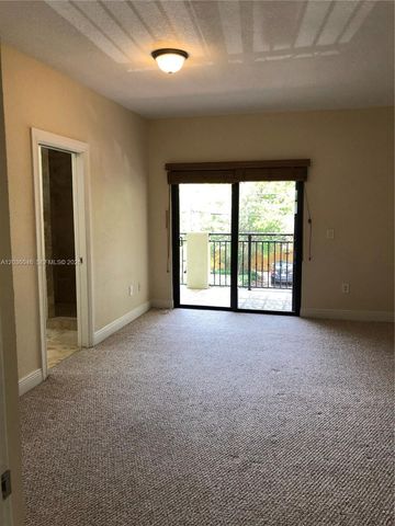 3227 Gifford Ln 3227, Miami, FL 33133