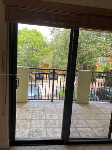 3227 Gifford Ln 3227, Miami, FL 33133
