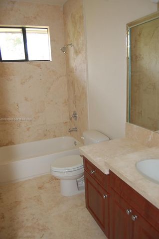 3227 Gifford Ln 3227, Miami, FL 33133