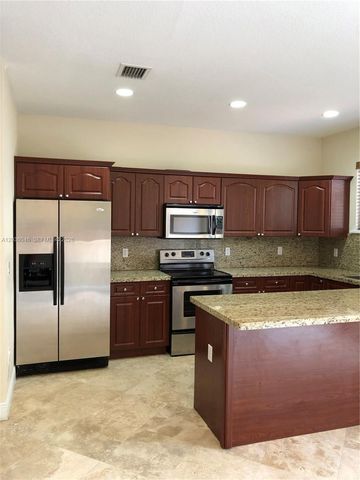 3227 Gifford Ln 3227, Miami, FL 33133