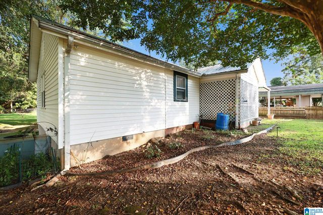 607 ASTOR AVENUE, Weaver, AL 36277