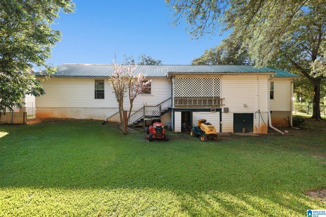 607 ASTOR AVENUE, Weaver, AL 36277
