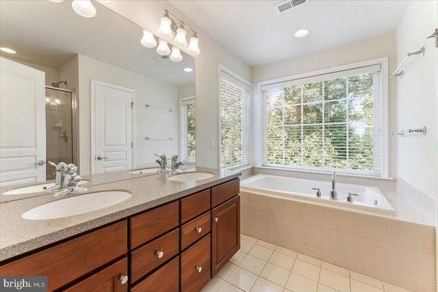 200 HUDSON DR, Phoenixville, PA 19460