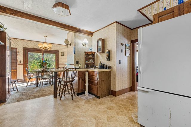 21 Spring Street, Colebrook, NH 03576