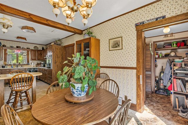 21 Spring Street, Colebrook, NH 03576