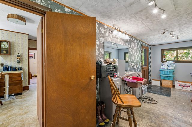 21 Spring Street, Colebrook, NH 03576