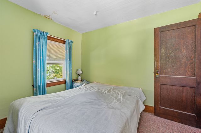 21 Spring Street, Colebrook, NH 03576