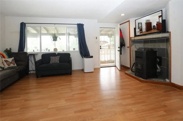 15940 32nd, Clearlake, CA 95422