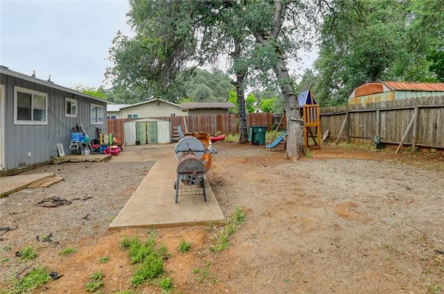 15940 32nd, Clearlake, CA 95422