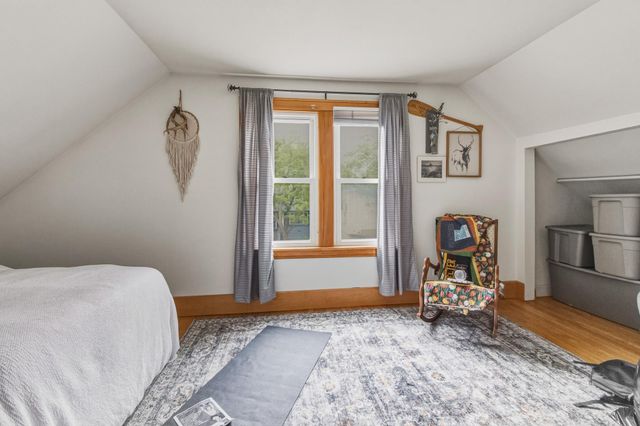 1035 12th Street N, Fargo, ND 58102