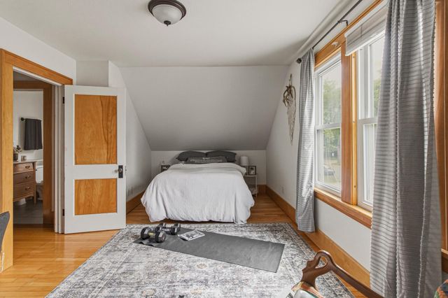 1035 12th Street N, Fargo, ND 58102