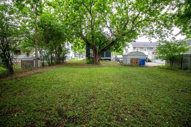 1035 12th Street N, Fargo, ND 58102