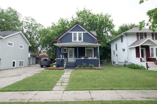 1035 12th Street N, Fargo, ND 58102