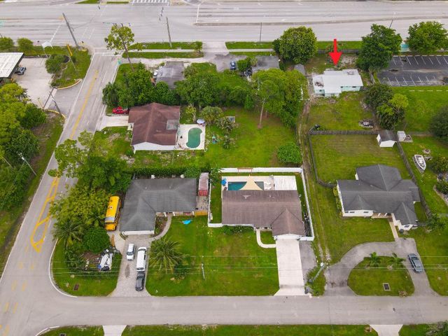 122 Springdale Road, Lake Worth, FL 33467