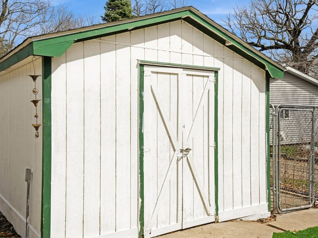 20 S Goodrich Street, Colfax, IA 50054