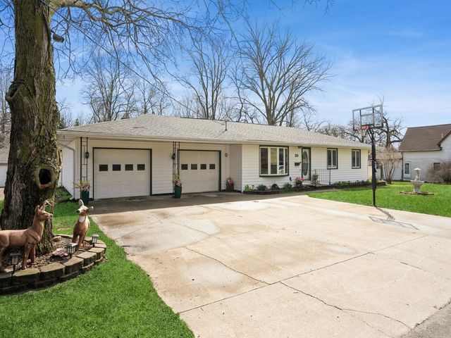 20 S Goodrich Street, Colfax, IA 50054