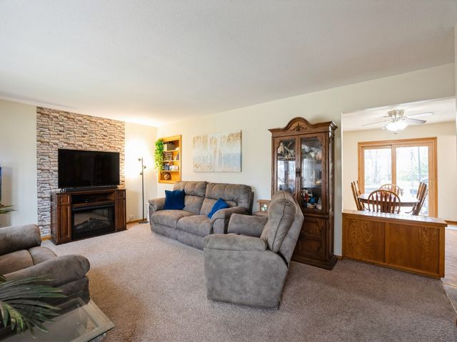 20 S Goodrich Street, Colfax, IA 50054