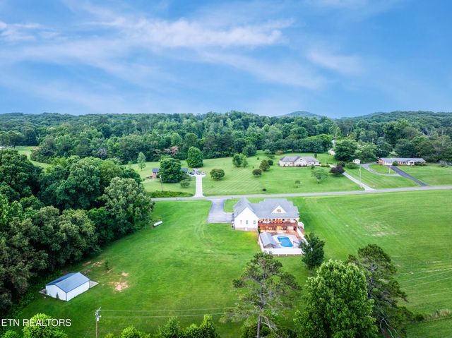 2317 Wayland Rd, Knoxville, TN 37914
