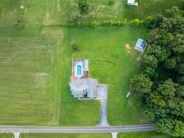2317 Wayland Rd, Knoxville, TN 37914