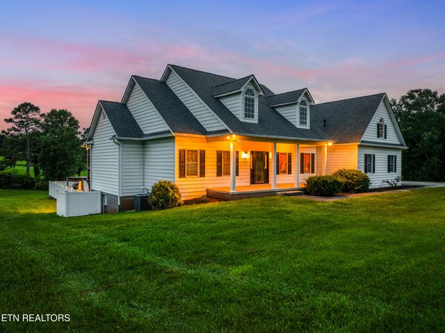 2317 Wayland Rd, Knoxville, TN 37914