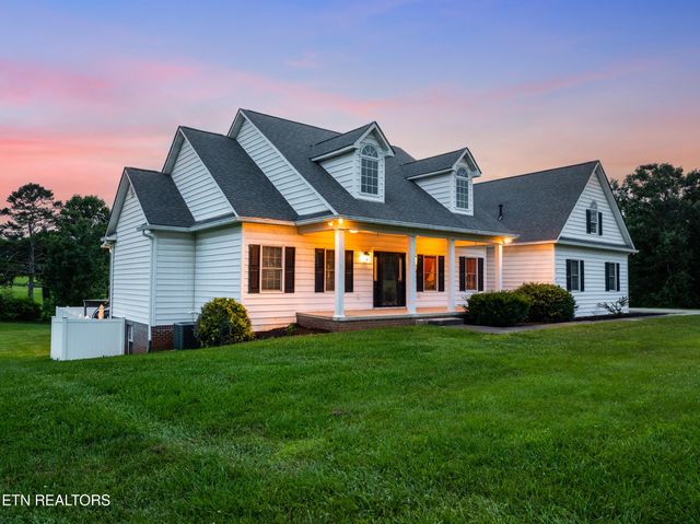 2317 Wayland Rd, Knoxville, TN 37914