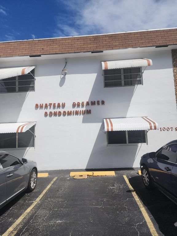 1007 N 19th Avenue 2, Hollywood, FL 33020