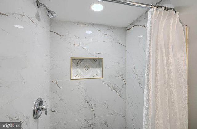 6505 BEECHWOOD RD, Baltimore, MD 21239