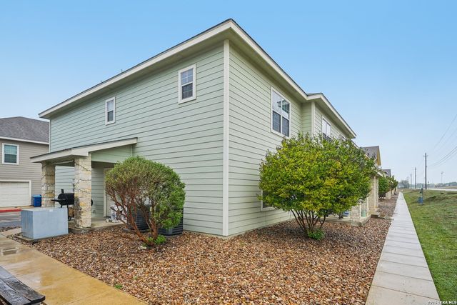 2312 Sailing Way Drive D, Kerrville, TX 78028
