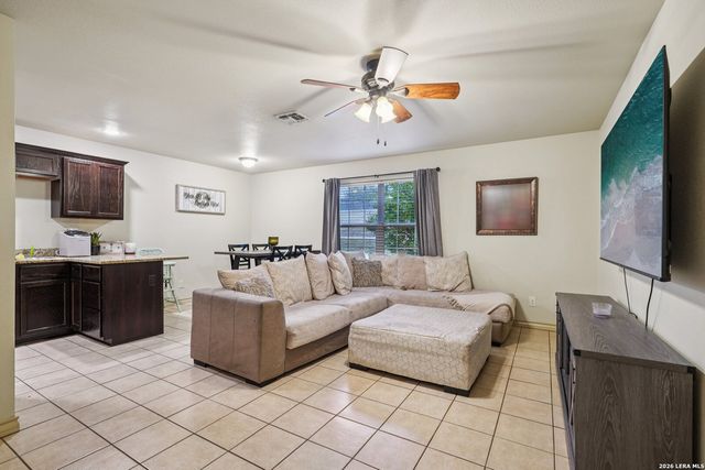 2312 Sailing Way Drive D, Kerrville, TX 78028