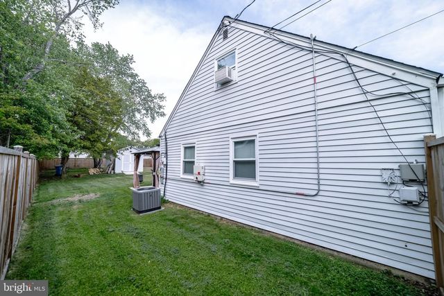 128 MARTIN DR, Manassas Park, VA 20111