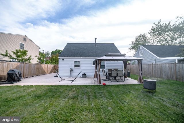 128 MARTIN DR, Manassas Park, VA 20111