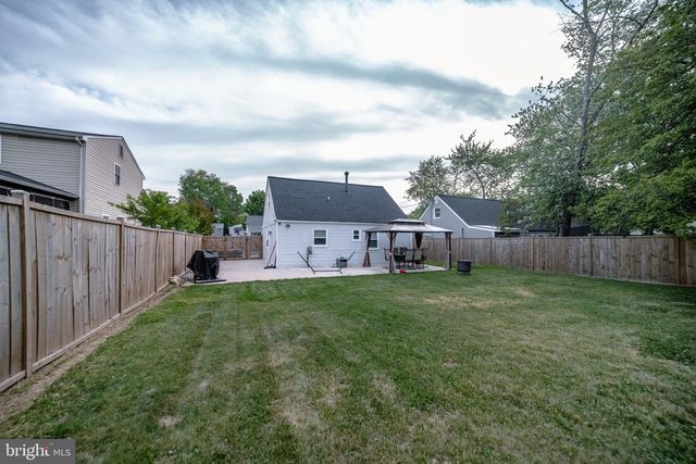 128 MARTIN DR, Manassas Park, VA 20111