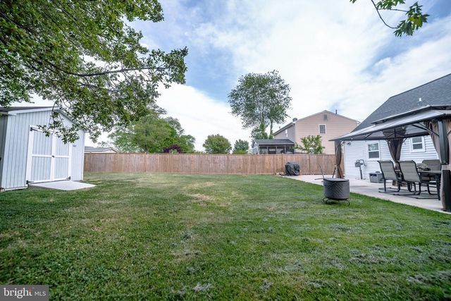 128 MARTIN DR, Manassas Park, VA 20111