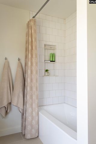 2124 Beaver Lane, West Columbia, SC 29169