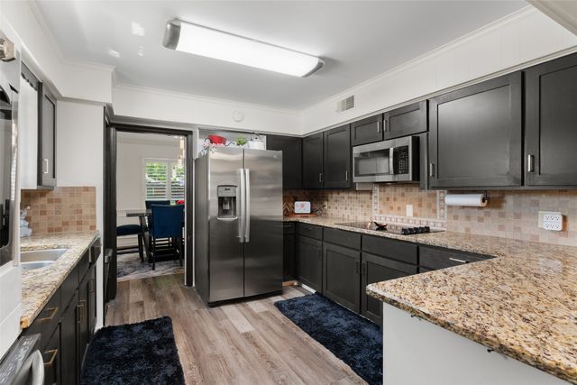 5100 Murphy Road, Sachse, TX 75048