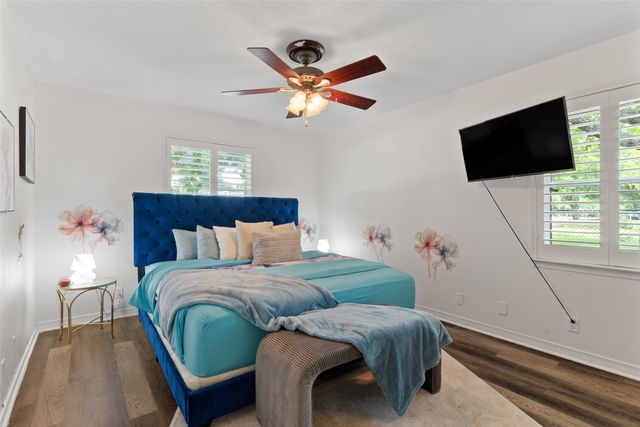 5100 Murphy Road, Sachse, TX 75048
