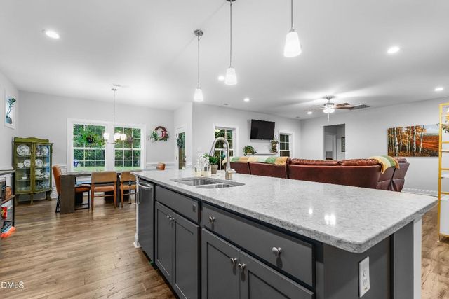 255 Mullingar Drive, Carthage, NC 28327