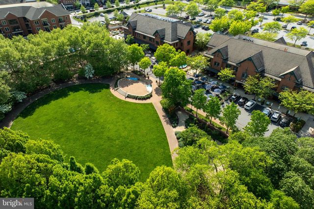 646 PERIMETER DR, Downingtown, PA 19335
