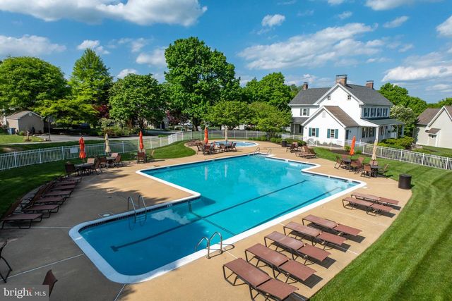 646 PERIMETER DR, Downingtown, PA 19335