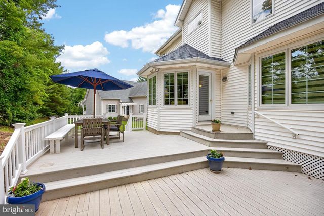 646 PERIMETER DR, Downingtown, PA 19335