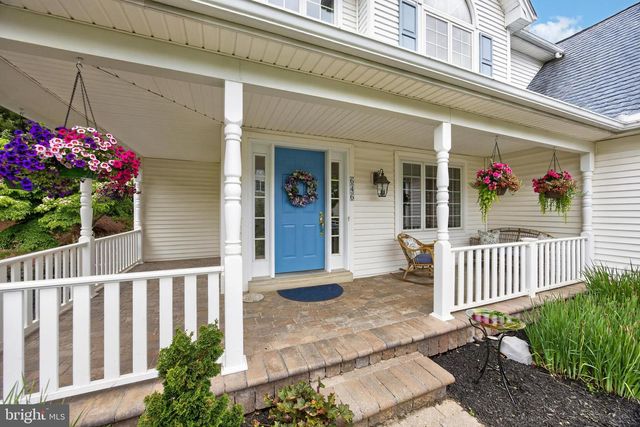 646 PERIMETER DR, Downingtown, PA 19335