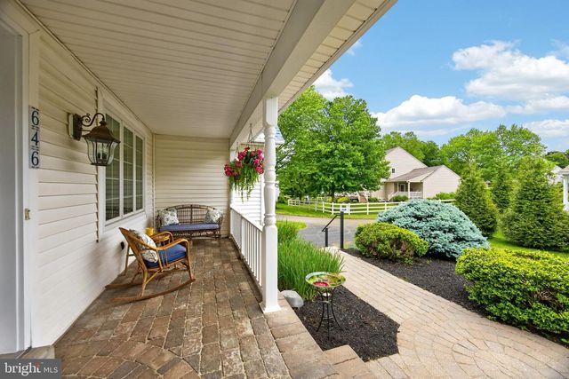 646 PERIMETER DR, Downingtown, PA 19335
