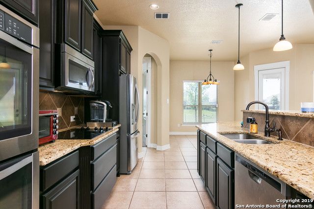 30406 CIBOLO RUN, Fair Oaks Ranch, TX 78015