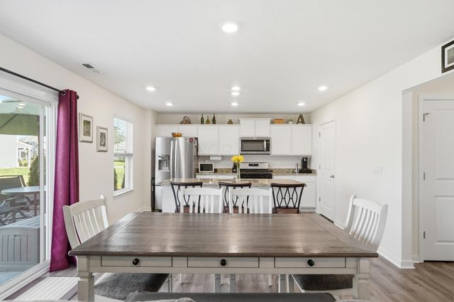 2177 Pentress Drive, Grove City, OH 43123