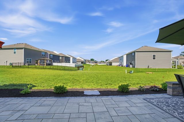 2177 Pentress Drive, Grove City, OH 43123