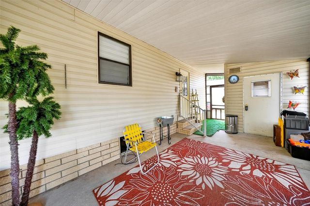 5419 GOLDEN GATE BOULEVARD, Polk City, FL 33868