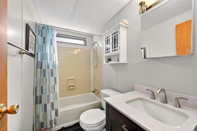 5419 GOLDEN GATE BOULEVARD, Polk City, FL 33868