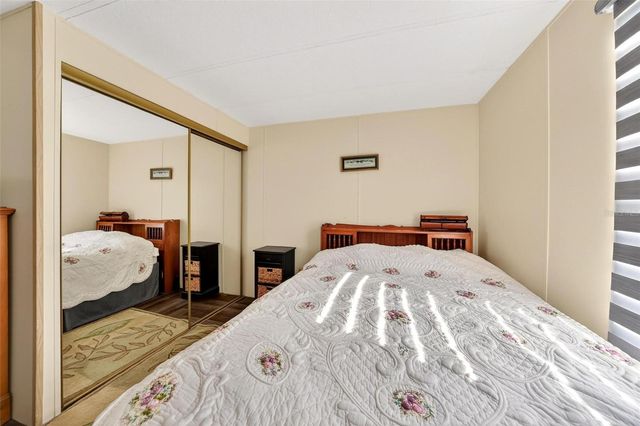 5419 GOLDEN GATE BOULEVARD, Polk City, FL 33868