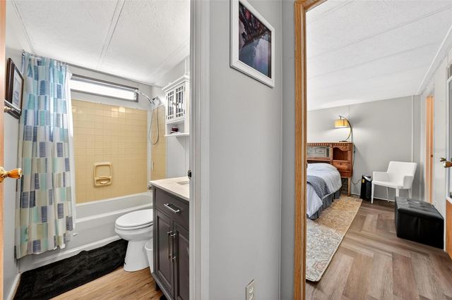 5419 GOLDEN GATE BOULEVARD, Polk City, FL 33868